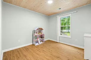 5950 Shannon Dr, Cumming, GA 30040 - Photo 18