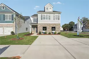 103 Vickers Point Dr, Fairburn, GA 30213 - Photo 2