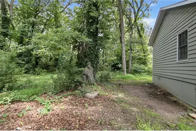 887 Ellis Road, Stone Mountain, GA 30083 - Photo 30