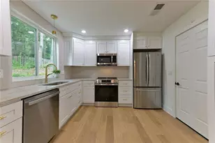 3469 Winter Hill Dr, Marietta, GA 30062 - Photo 10