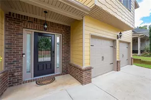 47 Maple Hill Dr, Newnan, GA 30265 - Photo 4