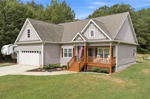 63 Pace Rd, Toccoa, GA 30577 - Photo 2