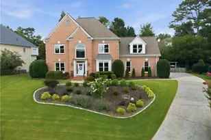 7155 Fawn Lake Dr, Alpharetta, GA 30005 - Photo 1