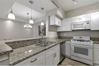 240 Renaissance Parkway NE #102, Atlanta, GA 30308 - Photo 12