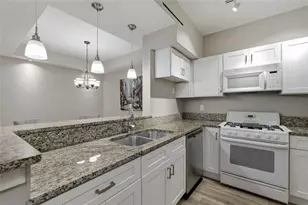240 Renaissance Parkway NE, Atlanta, GA 30308 - Photo 12