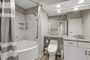 240 Renaissance Parkway NE, Atlanta, GA 30308 - Photo 28
