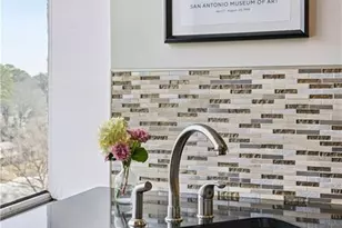2479 Peachtree Rd NE, Atlanta, GA 30305 - Photo 14