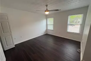 1640 Riverchase Cir NE, Conyers, GA 30013 - Photo 10