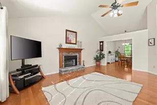 2056 Township Dr, Woodstock, GA 30189 - Photo 6