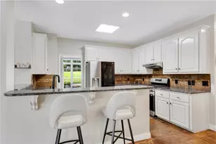 4310 Fairfax Dr, Cumming, GA 30028 - Photo 12