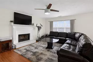 310 Berkley Dr, Villa Rica, GA 30180 - Photo 4