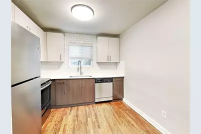 880 N Highland Avenue NE #B3, Atlanta, GA 30306 - Photo 4