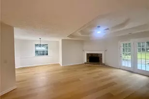 100 Chestnut Dr, Covington, GA 30016 - Photo 12