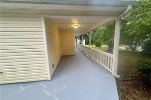 100 Chestnut Dr, Covington, GA 30016 - Photo 14