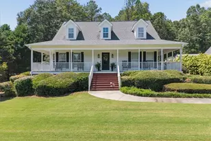 2011 Windfield Dr, Monroe, GA 30655 - Photo 2