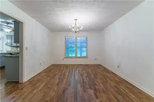 1700 Summit View Way, Snellville, GA 30078 - Photo 10