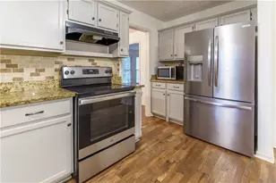 1700 Summit View Way, Snellville, GA 30078 - Photo 16