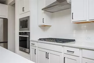 4703 Canary Diamond Ln, Kennesaw, GA 30144 - Photo 8