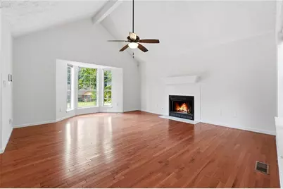 1933 Hamby Place Drive NW, Acworth, GA 30102 - Photo 4