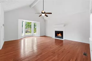 1933 Hamby Pl Dr NW, Acworth, GA 30102 - Photo 4