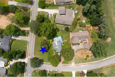 890 Hillwood Drive, Marietta, GA 30068 - Photo 8