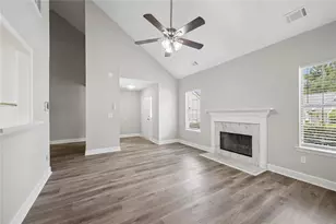 5933 Trent Walk Dr, Lithonia, GA 30038 - Photo 10