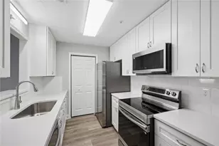 5933 Trent Walk Dr, Lithonia, GA 30038 - Photo 14