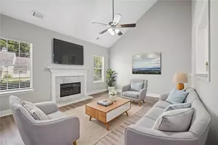 5933 Trent Walk Dr, Lithonia, GA 30038 - Photo 6