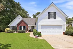 4065 Deerlope Ct, Gainesville, GA 30506 - Photo 1