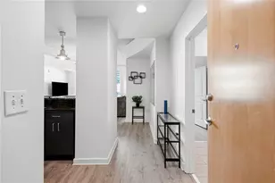 250 Pharr Rd NE, Atlanta, GA 30305 - Photo 2