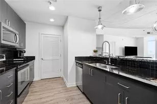 250 Pharr Rd NE, Atlanta, GA 30305 - Photo 8