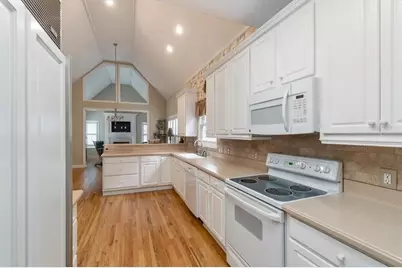 1910 Woodberry Run Drive, Snellville, GA 30078 - Photo 10