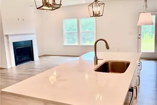 215 Foxhill Dr, Dawsonville, GA 30534 - Photo 12