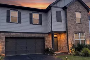 215 Foxhill Dr, Dawsonville, GA 30534 - Photo 1