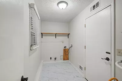 3095 Woodland Drive NW, Kennesaw, GA 30152 - Photo 12