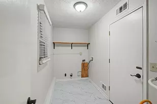 3095 Woodland Dr NW, Kennesaw, GA 30152 - Photo 12