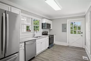 2498 White Oak Dr, Decatur, GA 30032 - Photo 18