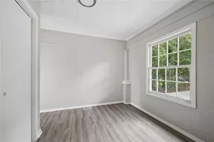 2498 White Oak Dr, Decatur, GA 30032 - Photo 12