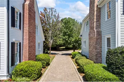 859 Commons Park, Statham, GA 30666 - Photo 4