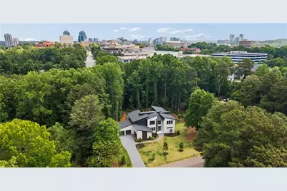 1000 Clementstone N.E Drive, Sandy Springs, GA 30342 - Photo 36