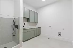1000 Clementstone N E Dr, Sandy Springs, GA 30342 - Photo 16