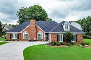 2012 Wynciliff Ct, Buford, GA 30519 - Photo 1