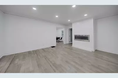 593 Lynnhaven Drive SW, Atlanta, GA 30310 - Photo 2
