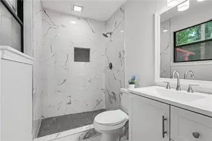 3210 Grand Central Dr, Snellville, GA 30078 - Photo 20