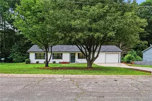 3210 Grand Central Dr, Snellville, GA 30078 - Photo 26