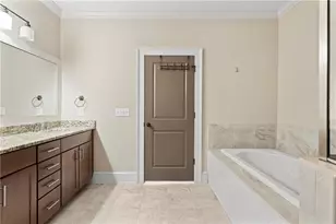 81 College St NW, Norcross, GA 30071 - Photo 24
