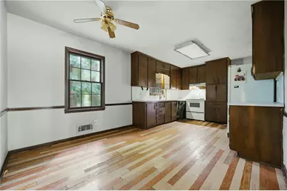 532 Stockwood Drive, Woodstock, GA 30188 - Photo 8