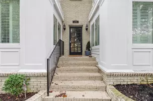 1879 Johnson Rd NE, Atlanta, GA 30306 - Photo 4