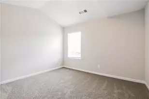 320 Fern Ct, Hoschton, GA 30548 - Photo 12