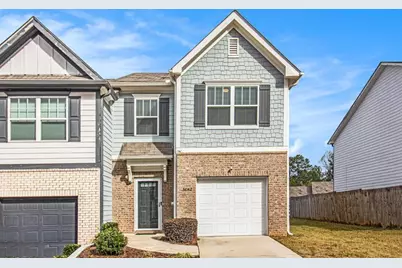 5642 Union Pointe Drive, Union City, GA 30291 - Photo 1